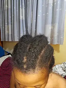 sexpetite online show from 10-31-25, 06:15