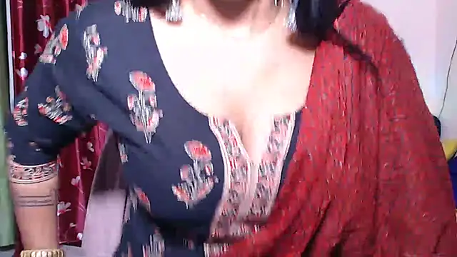 Naiaa-mylove online show from 04-13-26, 06:17