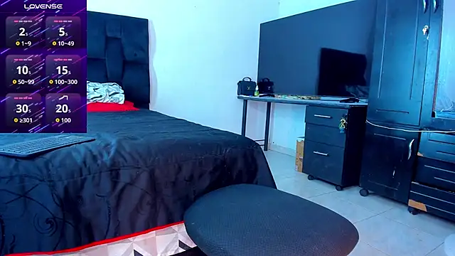 BritannyLord online show from 03-09-26, 10:24