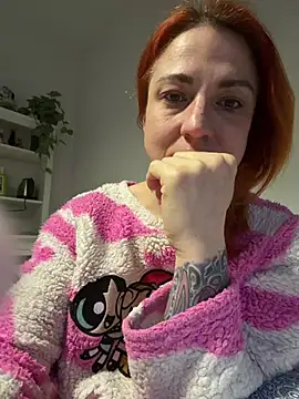 Nikky Divine online show from 04-01-26, 05:20