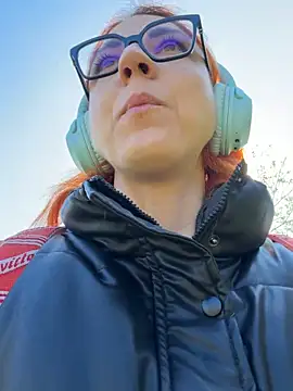 Nikky Divine online show from 03-25-26, 08:25