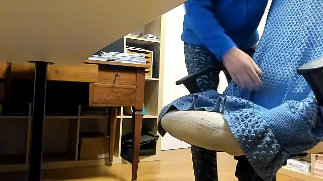 leccaleccafiga online show from 11-18-25, 08:01