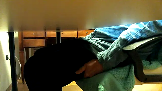 leccaleccafiga online show from 04-12-26, 12:41