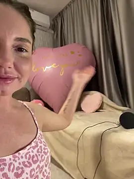 Chel sea  online show from 02-15-26, 12:22