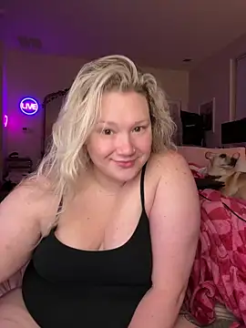 PiggyRose online show from 05-23-26, 01:59