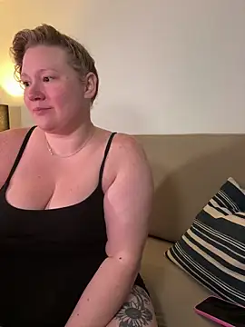 PiggyRose online show from 05-15-26, 11:03