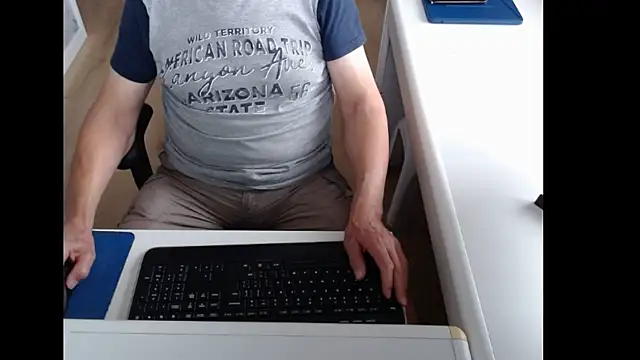 dutchpornking online show from 07-26-26, 06:42