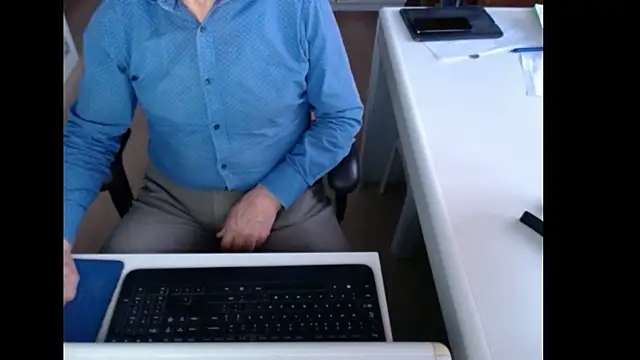 dutchpornking online show from 12-20-25, 07:55