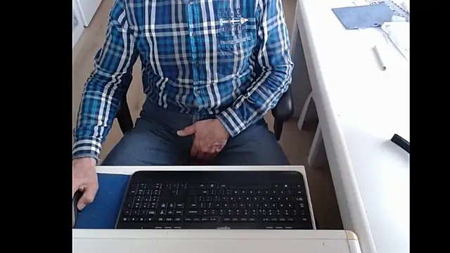dutchpornking online show from 03-10-25, 07:55