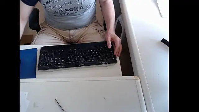 Snapshot of dutchpornking chatting on 05-25-26, 06:34 dutchpornking online show from 05-25-26, 06:34