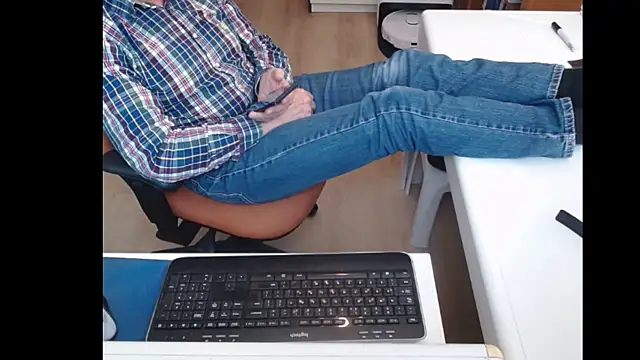 dutchpornking online show from 03-15-25, 04:54