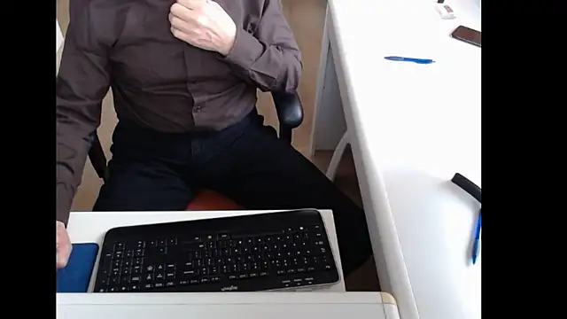 dutchpornking online show from 10-24-25, 08:02