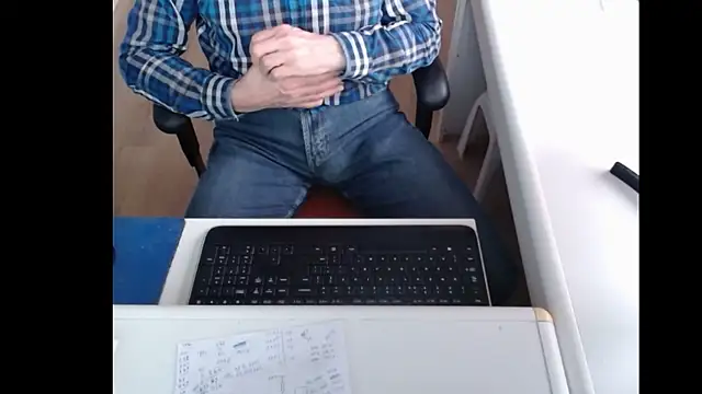 dutchpornking online show from 03-11-25, 07:46