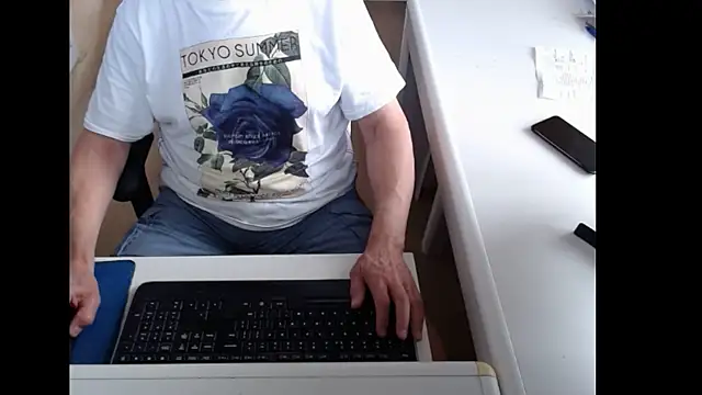 Snapshot of dutchpornking chatting on 06-10-26, 06:47 dutchpornking online show from 06-10-26, 06:47