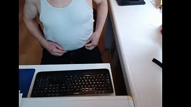 Snapshot of dutchpornking chatting on 05-18-26, 06:40 dutchpornking online show from 05-18-26, 06:40