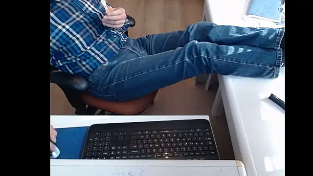 dutchpornking online show from 03-10-25, 12:28
