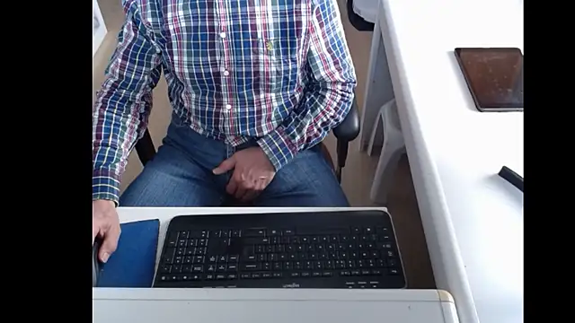 dutchpornking online show from 03-12-25, 11:54