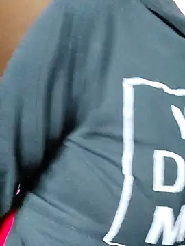 Chriss Tinaa online show from 03-18-25, 05:45