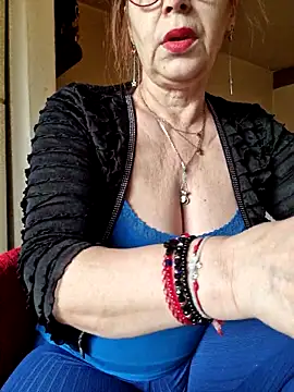 Chriss Tinaa online show from 03-26-26, 04:55