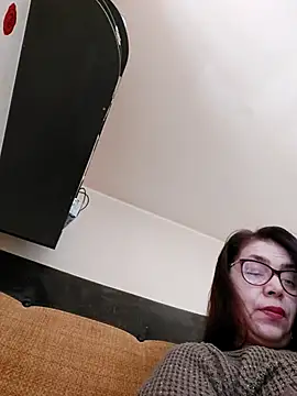 Chriss Tinaa online show from 02-20-26, 09:33