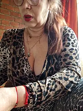 Chriss Tinaa online show from 03-22-26, 05:32