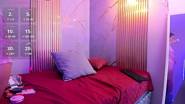 allyson cute1 online show from 11-14-25, 07:28