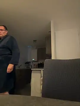 DUDURAxh online show from 01-17-26, 07:01