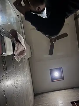 luciferdxm5 online show from 12-05-25, 03:05