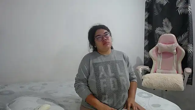 mabigomez00 online show from 02-20-26, 09:22