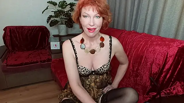 Snapshot of SelestaMagic chatting on 02-26-25, 08:17 SelestaMagic online show from 02-26-25, 08:17