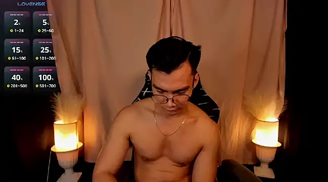 Snapshot of 000batman000 chatting on 02-05-25, 08:21 000batman000 online show from 02-05-25, 08:21