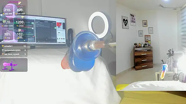 Snapshot of sofi_velez chatting on 11-04-25, 05:39 sofi velez online show from 11-04-25, 05:39