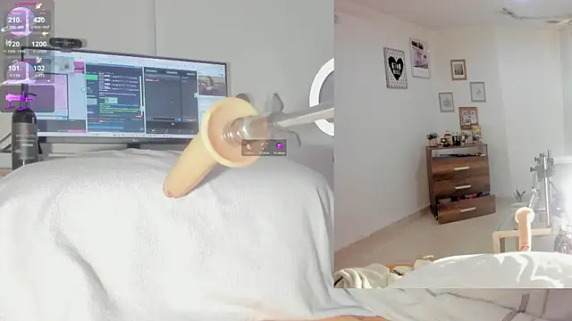 Snapshot of sofi_velez chatting on 11-16-25, 05:06 sofi velez online show from 11-16-25, 05:06