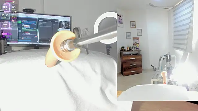 Snapshot of sofi_velez chatting on 11-11-25, 05:08 sofi velez online show from 11-11-25, 05:08