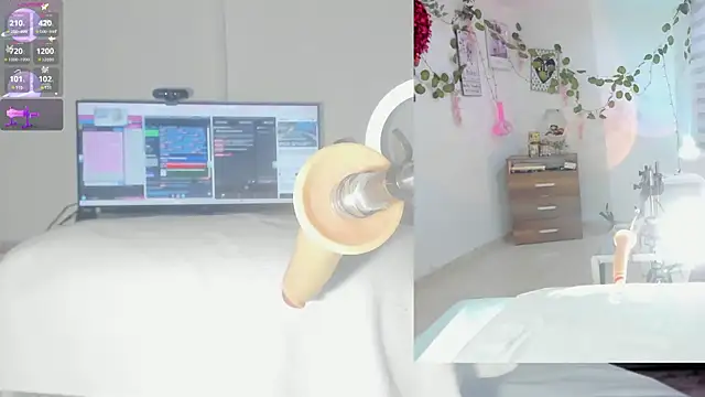 Snapshot of sofi_velez chatting on 12-16-25, 05:06 sofi velez online show from 12-16-25, 05:06