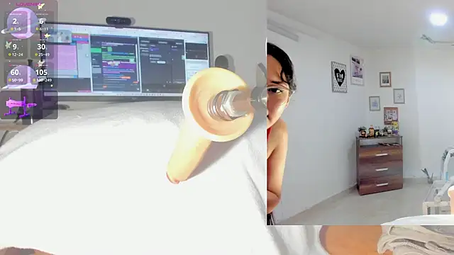 Snapshot of sofi_velez chatting on 10-30-25, 05:21 sofi velez online show from 10-30-25, 05:21