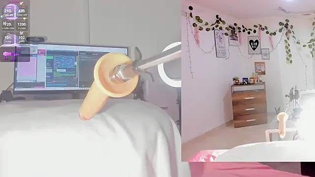 Snapshot of sofi_velez chatting on 11-21-25, 05:01 sofi velez online show from 11-21-25, 05:01