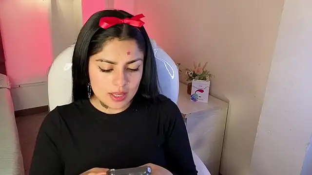 Snapshot of Catalinaa_martinez chatting on 10-10-25, 03:07 Catalinaa martinez online show from 10-10-25, 03:07