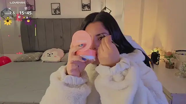 Snapshot of Catalinaa_martinez chatting on 11-09-25, 10:30 Catalinaa martinez online show from 11-09-25, 10:30