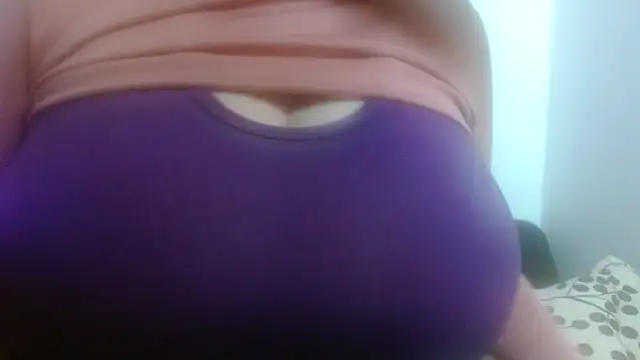 AnnyelinnaLove online show from 09-18-25, 10:13