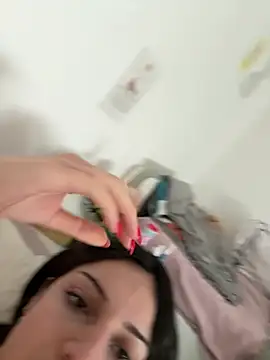 Prettylilgirll online show from 05-23-26, 03:44