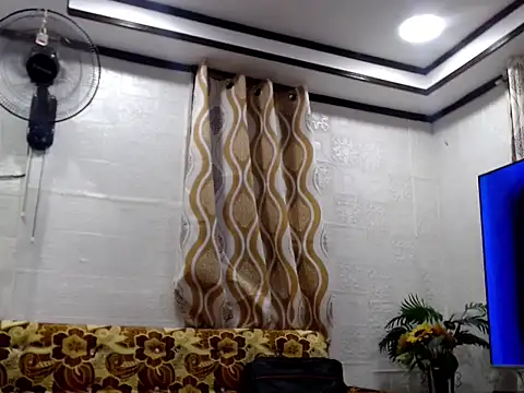 alondra marie23 online show from 09-22-25, 10:21