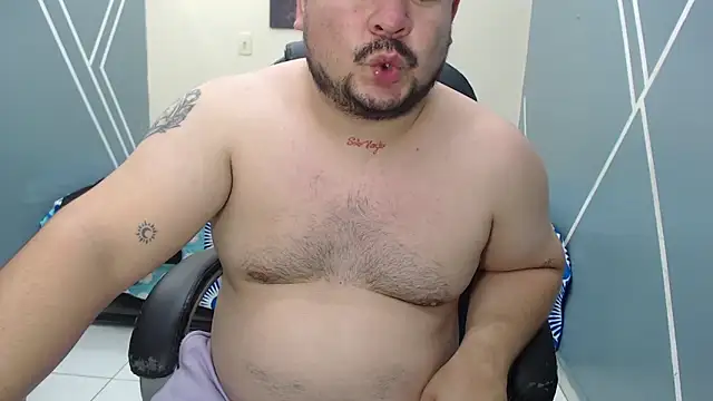 oso dirty  online show from 03-22-25, 05:41