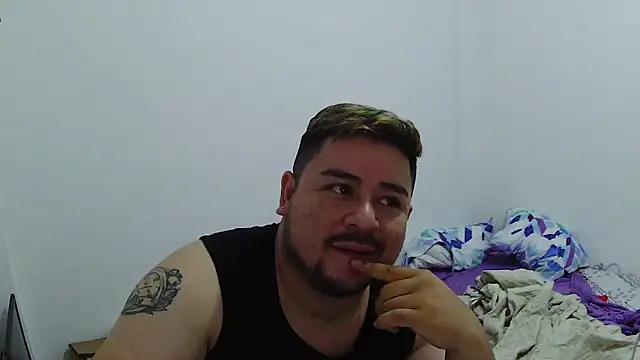 oso dirty  online show from 09-08-25, 04:06