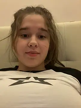 Snapshot of HornyGirlH chatting on 01-25-25, 05:07 HornyGirlH online show from 01-25-25, 05:07