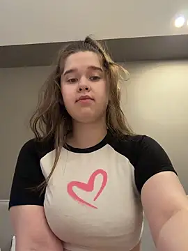 HornyGirlH online show from 04-23-26, 03:46