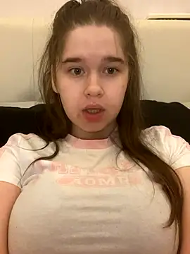 Snapshot of HornyGirlH chatting on 09-18-25, 11:52 HornyGirlH online show from 09-18-25, 11:52