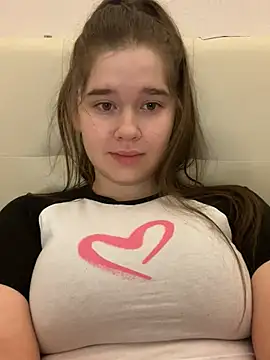 Snapshot of HornyGirlH chatting on 03-12-25, 10:39 HornyGirlH online show from 03-12-25, 10:39