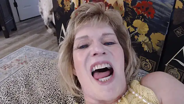 SindeeDix online show from 06-26-26, 02:45