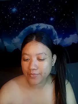 Snapshot of Urchanel chatting on 06-20-26, 12:54 Urchanel online show from 06-20-26, 12:54